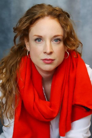 Sarah Gallagher in Walking to Linas