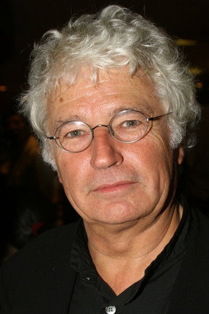 Jean-Jacques Annaud in Dante Ferretti: Production Designer