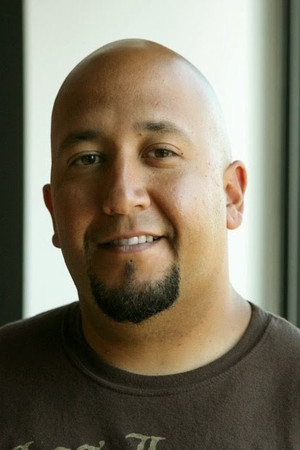 Louis Gonzales in Loop