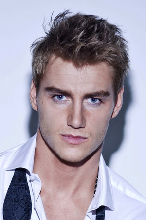Alex Sparrow in Three Heroes