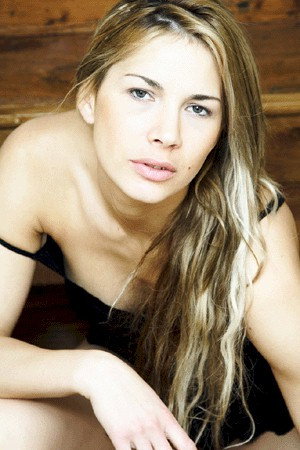 Diosa in Hazardous Trio