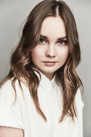Liana Liberato in To the Stars
