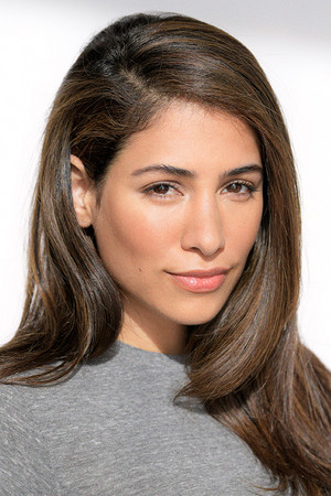 Zainne Saleh in Vessel
