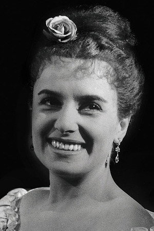 Eliška Kuchařová in The King of Colonnades