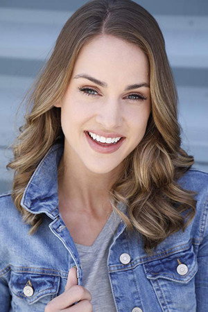 Tatum Price in A Model Kidnapping