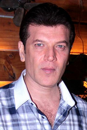 Aditya Pancholi in Ladaai