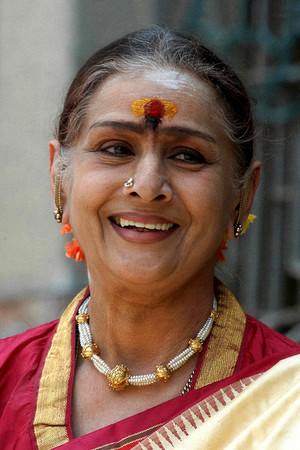 Kanchana in C.I.D. Rajanna