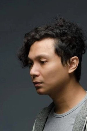 Nicco Manalo in How to Be Yours