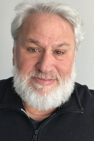 Mike Moyer in For Love or Money