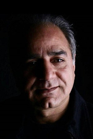 Parviz Parastouei in The Lizard