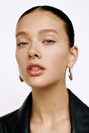 Jessica Alexander in Primate