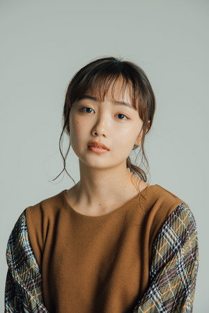 Miyuu Teshima in Hide & Sniff