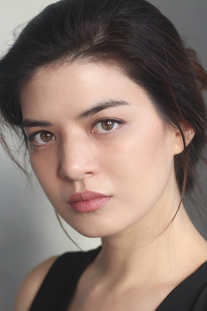 Mia Foo in The 2nd Wave