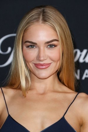 Michelle Randolph in The Resort