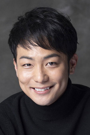 Shunsuke Tanaka in Double Mints