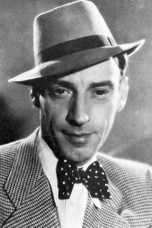 Kálmán Latabár in Mickey Magnate
