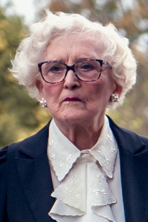 Laura June Hudson in Susu