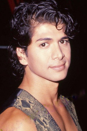 Ray Oriel in Out of Annie's Past