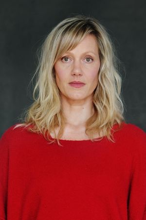 Anna Schudt in Ghosts