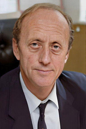 Kenneth Colley in I Hired a Contract Killer
