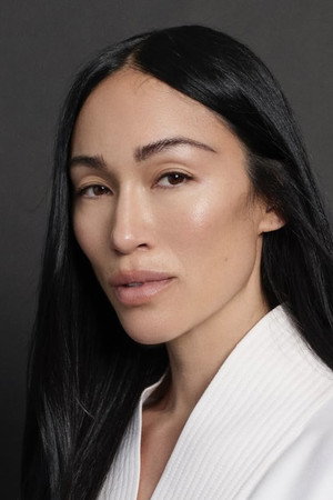 Stephanie Suganami in Opus