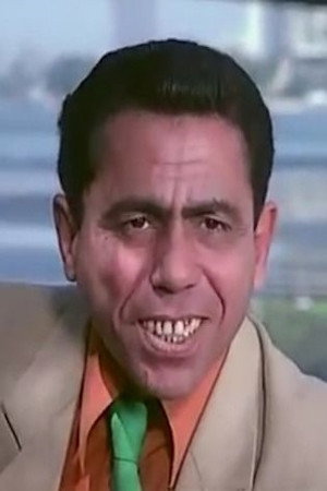 Sayed Hatem in الرجال يفضلونها موظفة
