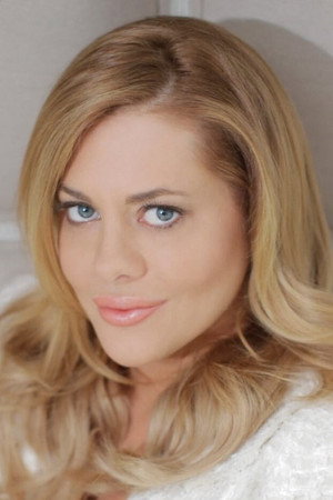 Kirsten Lea in A Mother's Sacrifice