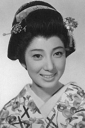 Keiko Okawa in Unwieldy Brothers