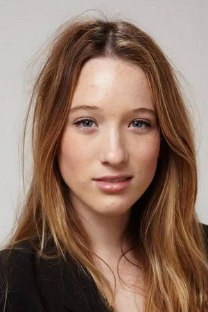Sophie Lowe in The Clinic