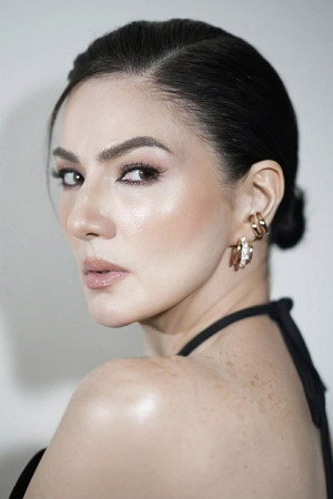 Carmina Villarroel in Dyesebel