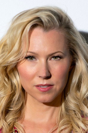 Sara Sanderson in Jackers