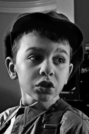 Léo Ouadfel in Ensemble