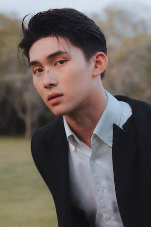 David Eung in Summerdaze: Christmas Together