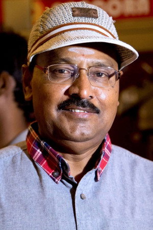 K. Bhagyaraj in Moone Moonu Varthai