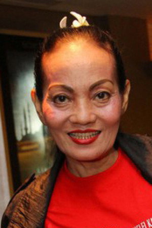 Titi Qadarsih in Say My Name 3x