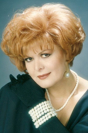 Neşe Karaböcek in Kısmet