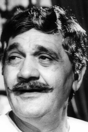 Om Prakash in Suhagan