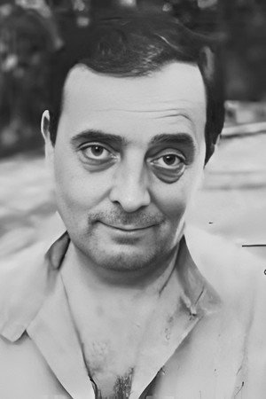 Michel Modo in The Gendarme in New York