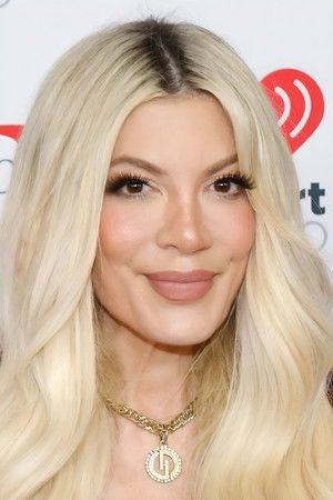 Tori Spelling in Co-ed Call Girl