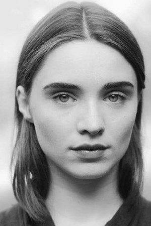 Wiktoria Filus in The Seasons