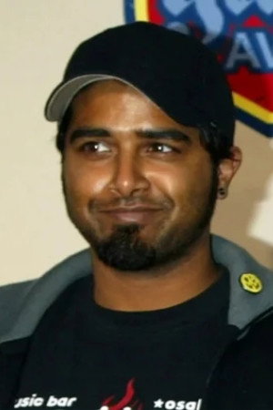 Dave Baksh in Sum 41: Sake Bombs and Happy Endings