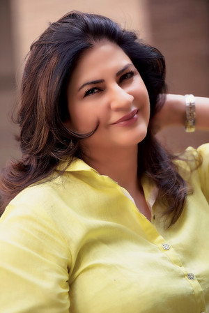 Kunickaa Sadanand in Santaan