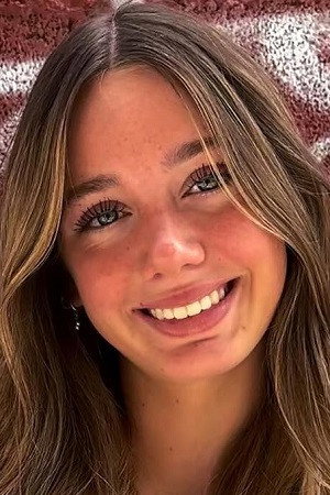 Josie Rogers in Death of a Vlogger
