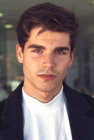 Álvaro Mel in Killer Book Club