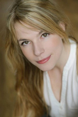 Cécilia Cara in Romeo and Juliet, From Hate to Love