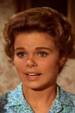 Sara Lane in I Saw What You Did