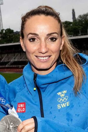 Kosovare Asllani in Kosovare Asllani: Världsstjärnan från Vimmerby