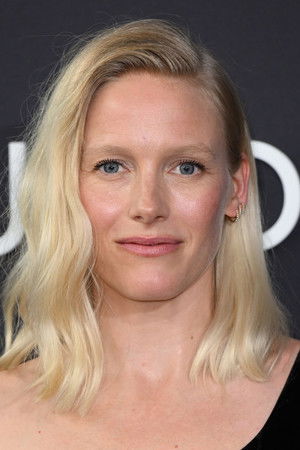 Laura Birn in Absolution