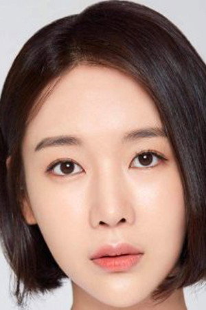 Choi Seo-hyun in Apocalypse Runner