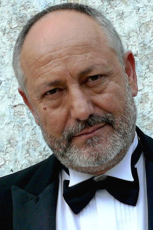 Vasjan Lami in Two Lions to Venice